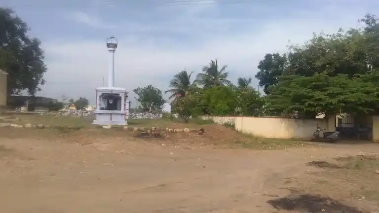 Arulmigu Varadarajaperumal Temple, Vellarivelli - 637101 அருள்மிகு வரதராஜப்பெருமாள் திருக்கோயில், Vellarivelli - 637101, Salem - Ancient Temple Architecture and History Image 4