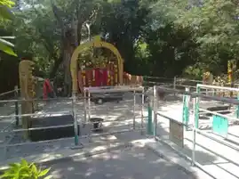 Arulmigu Varadha Muneeswarar Temple, Edaiyamalur - 630562 அருள்மிகு வரதமுனீஸ்வரர் திருக்கோயில், Edaiyamalur - 630562, Sivagangai - Ancient Temple Architecture and History Image 3