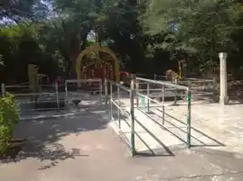 Arulmigu Varadha Muneeswarar Temple, Edaiyamalur - 630562 அருள்மிகு வரதமுனீஸ்வரர் திருக்கோயில், Edaiyamalur - 630562, Sivagangai - Ancient Temple Architecture and History Image 4