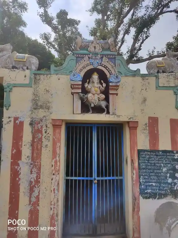 Arulmigu Varadha Vinayagar Temple, Thogoor - 613102 அருள்மிகு வரத விநாயகர் திருக்கோவில், Thogoor - 613102, Thanjavur - Ancient Temple Architecture and History Image 3