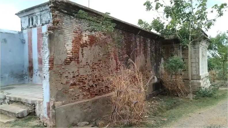 Arulmigu Varadharaja Perumal And Rengaraja Perumal Temple, Seidunganallur - 628601 அருள்மிகு வரதராஜப் பெருமாள் திருக்கோயில், Seidunganallur - 628601, Thoothukudi - Ancient Temple Architecture and History Image 2