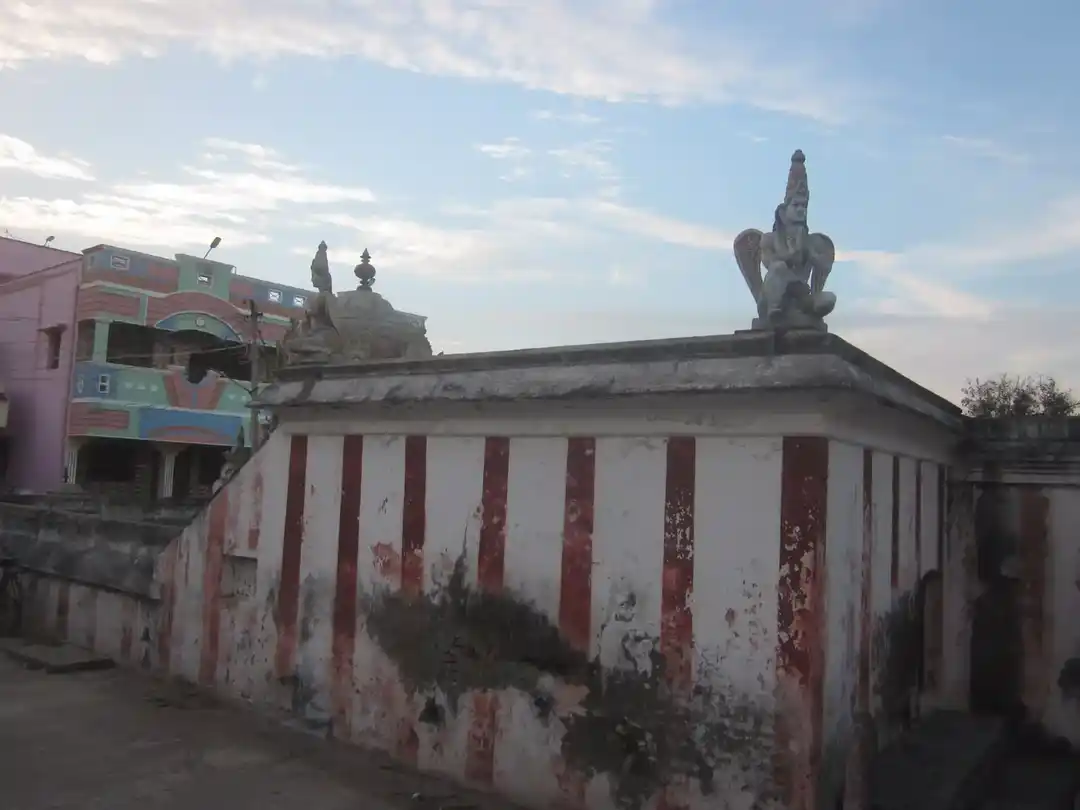 Arulmigu Varadharaja Perumal Temple, Asakalathur - 606204 அருள்மிகு வரதராஜப்பெருமாள் திருக்கோயில், Asakalathur - 606204, Kallakurichi - Ancient Temple Architecture and History Image 3