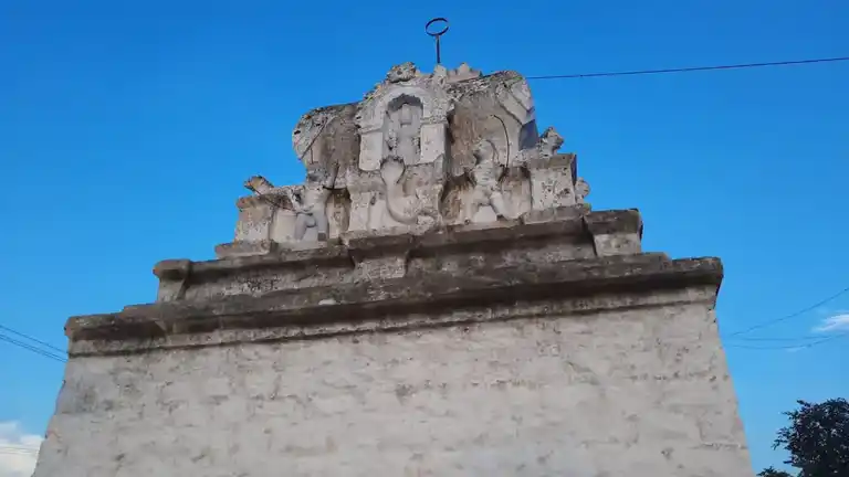 Arulmigu Varadharaja Perumal Temple, Chinnakallipatti - 641302 அருள்மிகு வரதராஜப்பெருமாள் திருக்கோயில், Chinnakallipatti - 641302, Coimbatore - Ancient Temple Architecture and History Image 2