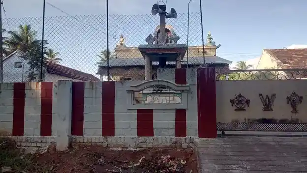 Arulmigu Varadharaja Perumal Temple, Deenampalayam - 641109 அருள்மிகு வரதராஜபெருமாள் திருக்கோயில், தினாம்பாளையம் - 641109, Coimbatore - Ancient Temple Architecture and History Image 2