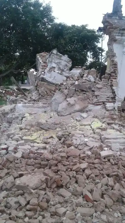 Arulmigu Varadharaja Perumal Temple, Devanampalayam - 642120 அருள்மிகு வரதராஜப் பெருமாள் திருக்கோயில், Devanampalayam - 642120, Coimbatore - Ancient Temple Architecture and History Image 4