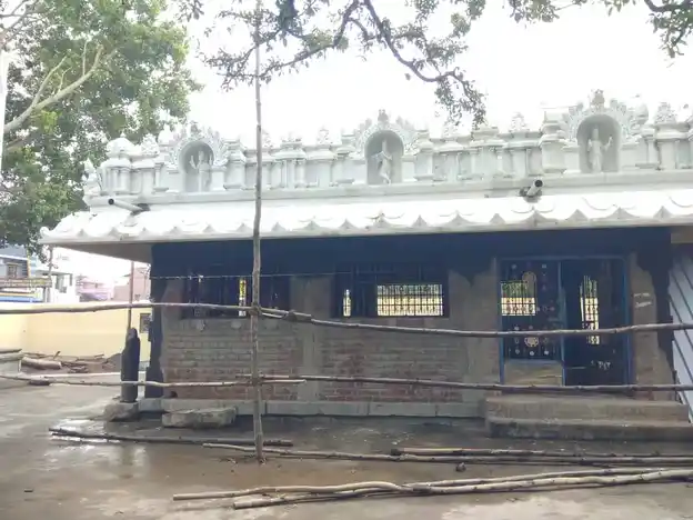 Arulmigu Varadharaja Perumal Temple, Eduthavaainaththam - 606207