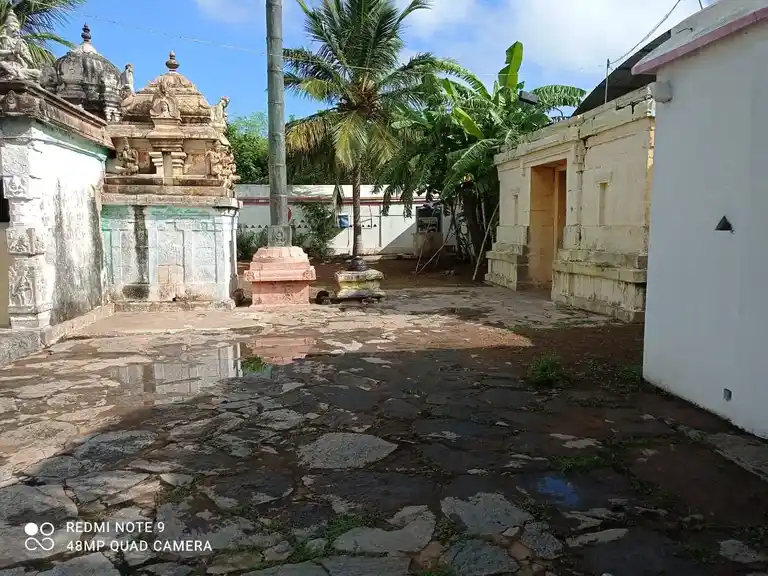 Arulmigu Varadharaja Perumal Temple, Gengapuram - 604208 அருள்மிகு வரதராஜப்பெருமாள் திருக்கோயில், Gengapuram - 604208, Viluppuram - Ancient Temple Architecture and History Image 2