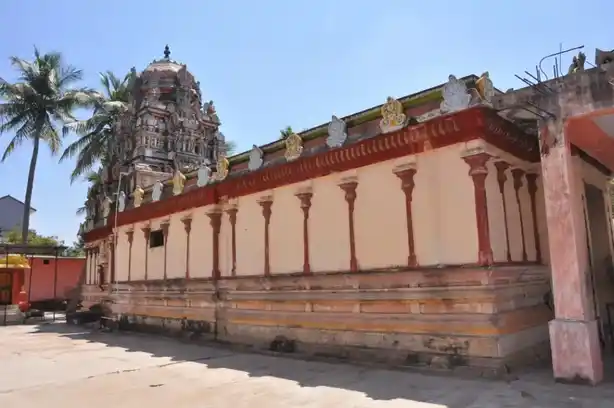 Arulmigu Varadharaja Perumal Temple, Koliyanur - 605103 அருள்மிகு வரதராஜப்பெருமாள் திருக்கோயில், கோலியனுர் - 605103, Viluppuram - Ancient Temple Architecture and History Image 4