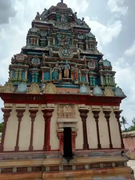 Arulmigu Varadharaja Perumal Temple, Koliyanur - 605103 அருள்மிகு வரதராஜப்பெருமாள் திருக்கோயில், கோலியனுர் - 605103, Viluppuram - Ancient Temple Architecture and History Image 8