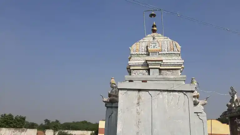Arulmigu Varadharaja Perumal Temple, Kozhipattu - 605302 அருள்மிகு வரதராஜப்பெருமாள் திருக்கோயில், கோழிப்பட்டு - 605302, Viluppuram - Ancient Temple Architecture and History Image 3