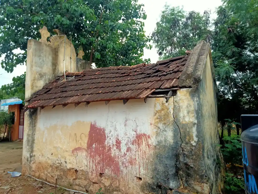 Arulmigu Varadharaja Perumal Temple, Kudhirai Sandhal - 606213 Temple