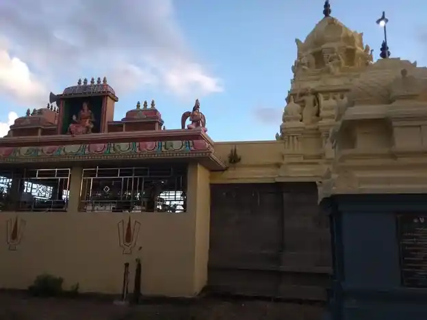 Arulmigu Varadharaja Perumal Temple, Nedimozhiyanur - 604306 Temple