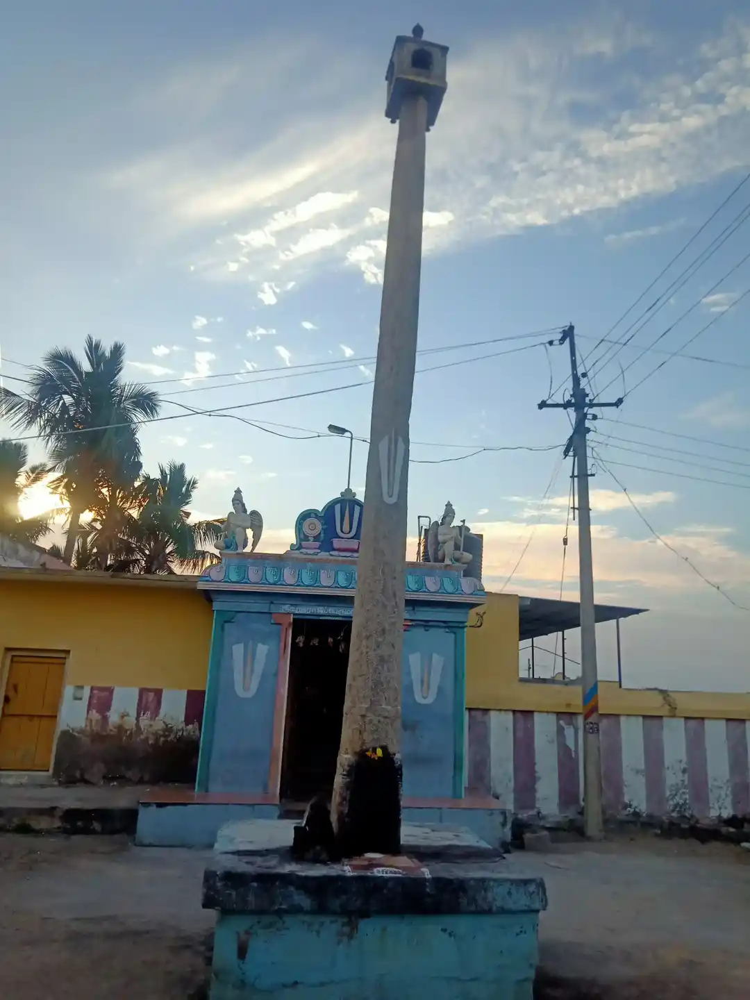 Arulmigu Varadharaja Perumal Temple, Pallagacheri - 606206 அருள்மிகு வரதராஜப்பெருமாள் திருக்கோயில், Pallagacheri - 606206, Kallakurichi - Ancient Temple Architecture and History Image 4