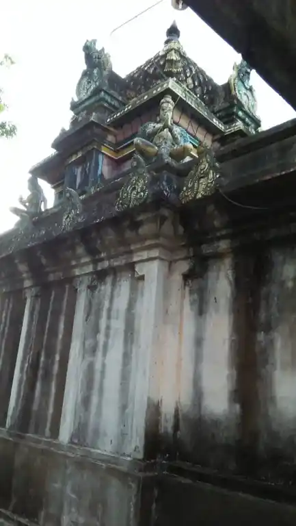 Arulmigu Varadharaja Perumal Temple, Pannainaloor - 609403 அருள்மிகு வரதராஜப்பெருமாள் திருக்கோயில், Pannainaloor - 609403, Thiruvarur - Ancient Temple Architecture and History Image 3