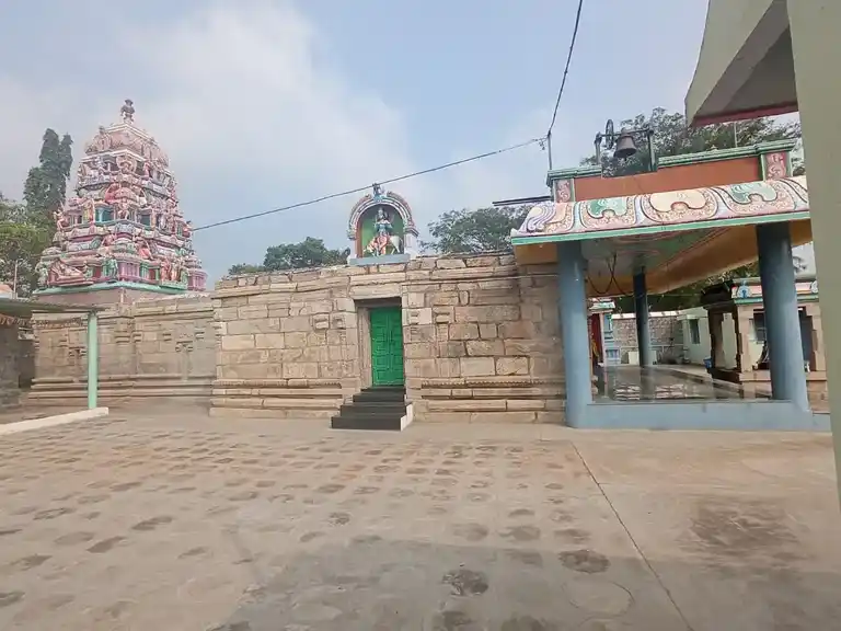 Arulmigu Varadharaja Perumal Temple, Pongalur - 641667 அருள்மிகு வரதராஜப்பெருமாள் திருக்கோயில், Pongalur - 641667, Tiruppur - Ancient Temple Architecture and History Image 4