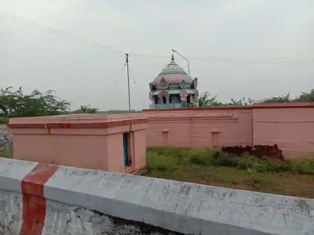 Arulmigu Varadharaja Perumal Temple, Punalvasal - 636116 அருள்மிகு வரதராஜப்பெருமாள் திருக்கோயில், Punalvasal, Punalvasal - 636116, Salem - Ancient Temple Architecture and History Image 2