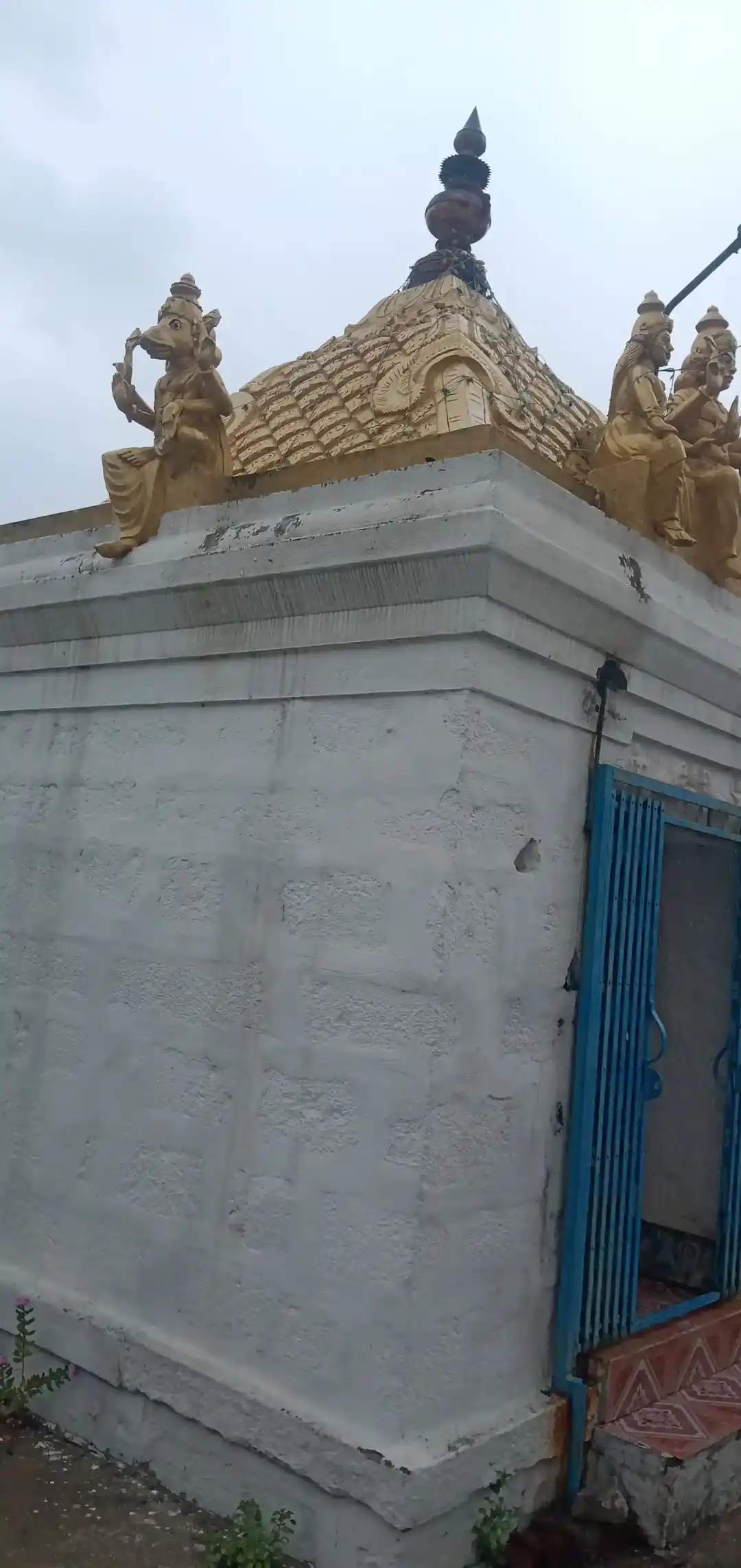 Arulmigu Varadharaja Perumal Temple, Saathanoor - 606205 Arulmigu Varadharaja Perumal Temple, Saathanoor - 606205, Kallakurichi - Ancient Temple Architecture and History Image 5