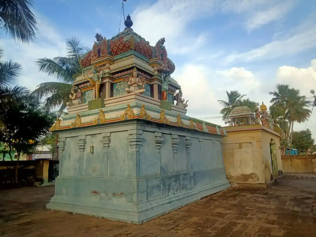 Arulmigu Varadharaja Perumal Temple, Soolankurichi - 606206 அருள்மிகு வரதராஜப்பெருமாள் திருக்கோயில், Soolankurichi - 606206, Kallakurichi - Ancient Temple Architecture and History Image 6