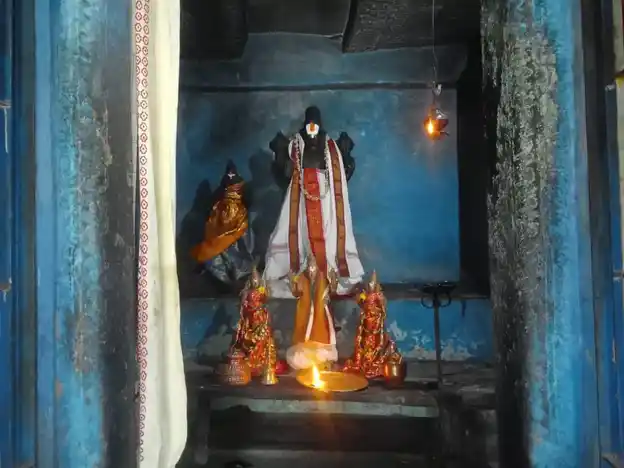 Arulmigu Varadharaja Perumal Temple, Sorathur - 604205 அருள்மிகு வரதராஜப்பெருமாள் திருக்கோயில், Sorathur - 604205, Viluppuram - Ancient Temple Architecture and History Image 7