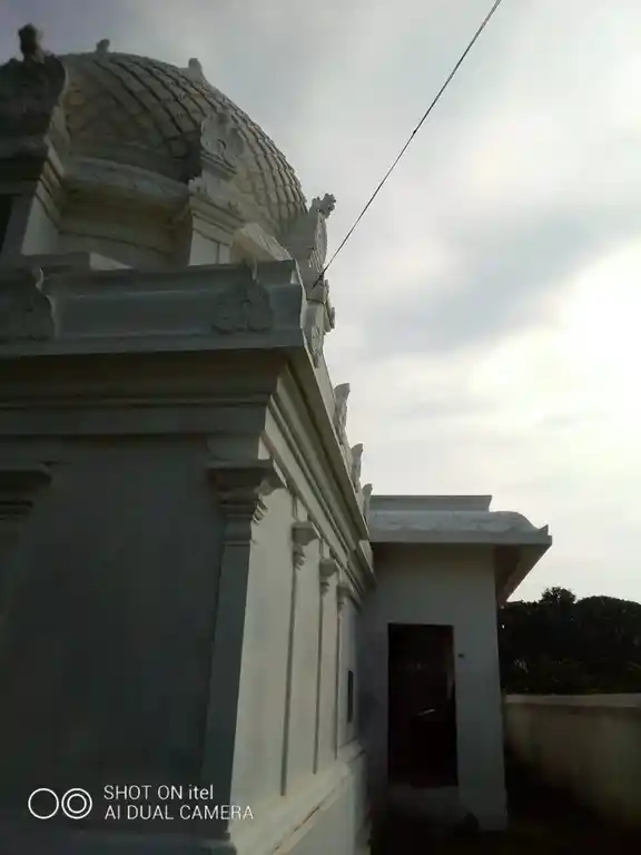 Arulmigu Varadharaja Perumal Temple, Sorkkaiyoor - 609403 அருள்மிகு வரதராஜபெருமாள் ஆலயம், Sorkkaiyoor - 609403, Thiruvarur - Ancient Temple Architecture and History Image 3