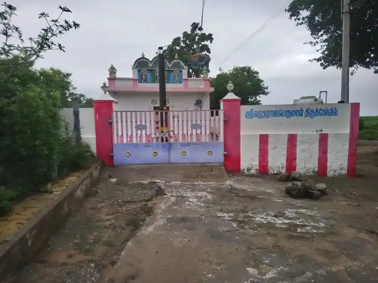 Arulmigu Varadharaja Perumal Temple, Tharumatthupatti - 628502 அருள்மிகு வரதராஜ பெருமாள் திருக்கோயில், Tharumatthupatti - 628502, Thoothukudi - Ancient Temple Architecture and History Image 5