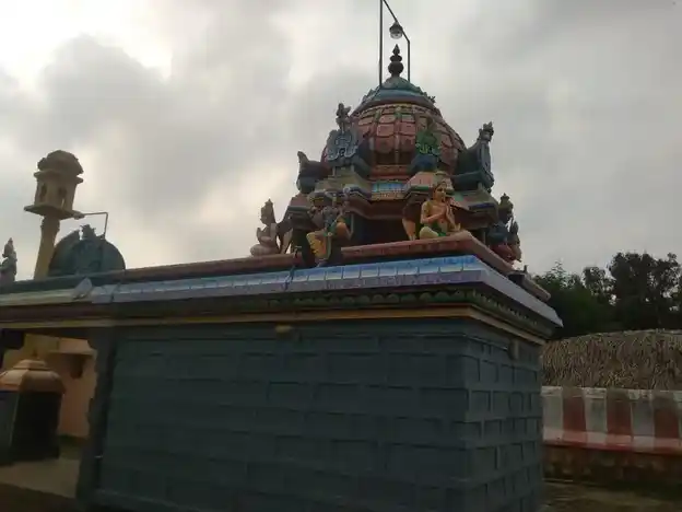 Arulmigu Varadharaja Perumal Temple, Thengiyaanaththam - 606201 அருள்மிகு வரதராஜப்பெருமாள் திருக்கோயில், Thengiyaanaththam - 606201, Kallakurichi - Ancient Temple Architecture and History Image 2
