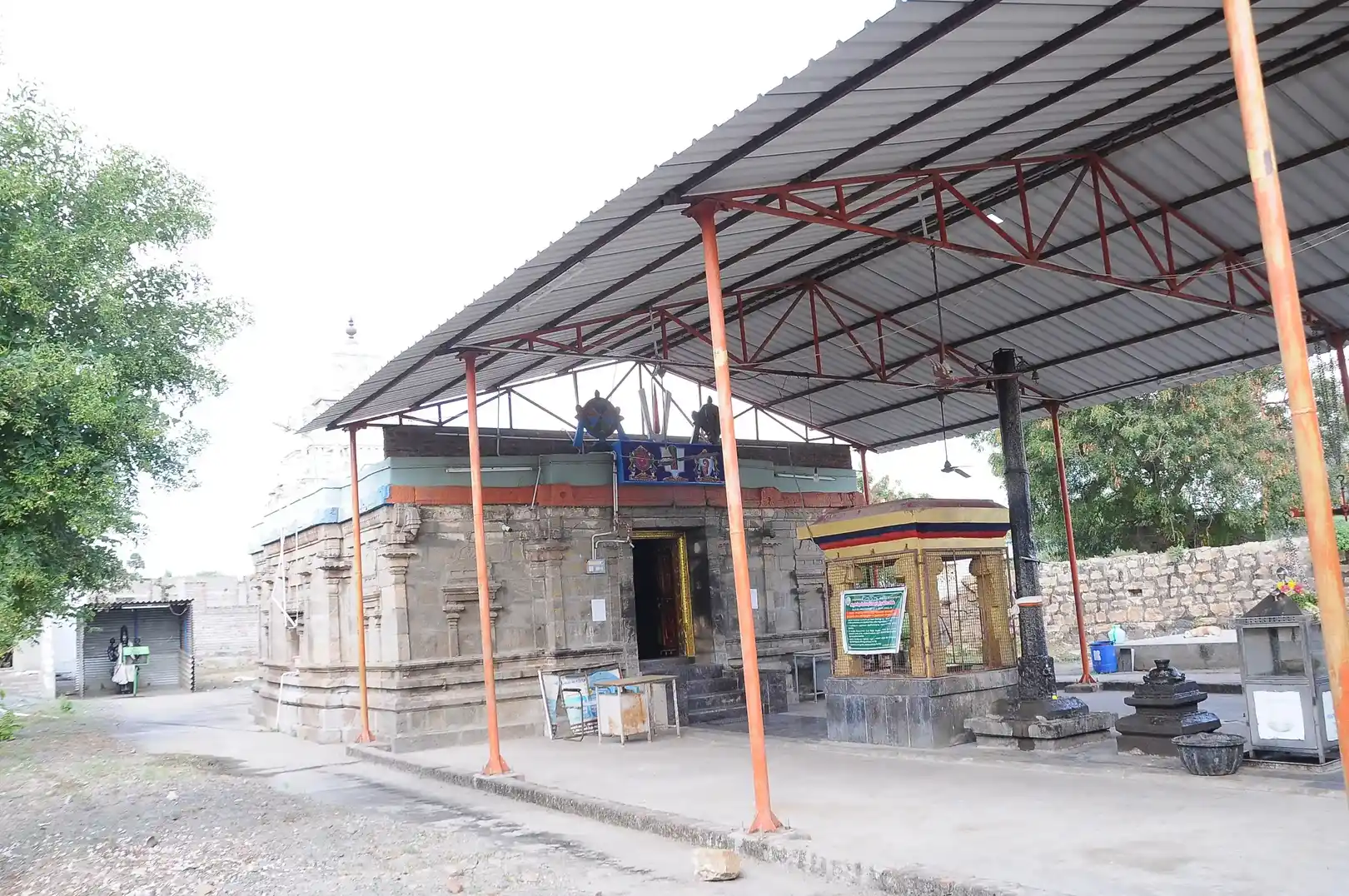 Arulmigu Varadharaja Perumal Temple, Thirupattur - 621105 Arulmigu Varadharaja Perumal Temple, Thirupattur - 621105, Thiruchirappalli - Ancient Temple Architecture and History Image 4