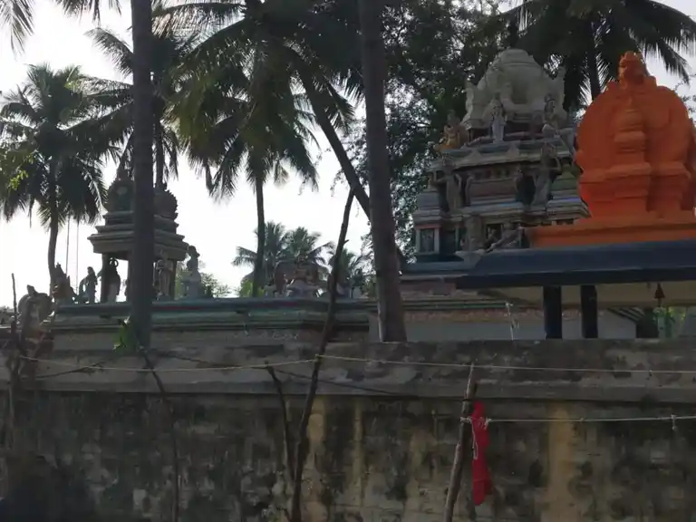 Arulmigu Varadharaja Perumal Temple, Vadasiruvallur - 607107 அருள்மிகு வரதராஜப்பெருமாள் திருக்கோயில், Vadasiruvallur - 607107, Kallakurichi - Ancient Temple Architecture and History Image 2
