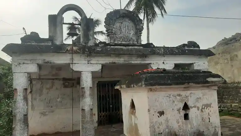 Arulmigu Varadharaja Perumal Temple, Vellaiyampattu - 605201