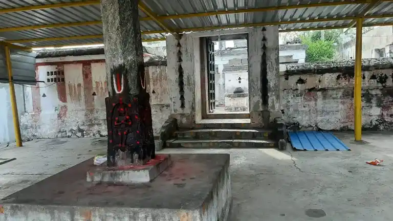 Arulmigu Varadharaja Perumal Temple, Vellaiyampattu - 605201 அருள்மிகு வரதராஜப்பெருமாள் திருக்கோயில், Vellaiyampattu - 605201, Viluppuram - Ancient Temple Architecture and History Image 5