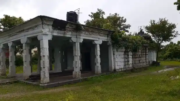 Arulmigu Varadharaja Perumal Temple, Vetavalam - 606754 அருள்மிகு வரதராஜப்பெருமாள் திருக்கோயில், வேட்டவலம் - 606754, Tiruvannamalai - Ancient Temple Architecture and History Image 2
