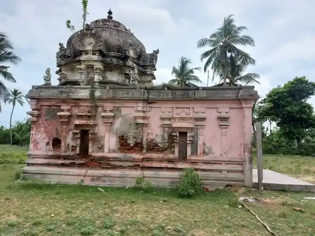 Arulmigu Varadharaja Perumal Temple, Voimedu, Marudhur South - 614714 அருள்மிகு வரதராஜ பெருமாள் கோயில், வாய்மேடு, மருதூர் தெற்கு - 614714, Nagapattinam - Ancient Temple Architecture and History Image 2