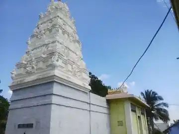 Arulmigu Varadharaja Perumal Thirukoil, Vemandampalayam - 638462 அருள்மிகு வரதராசப்பெருமாள் திருக்கோயில், Vemandampalayam - 638462, Erode - Ancient Temple Architecture and History Image 2