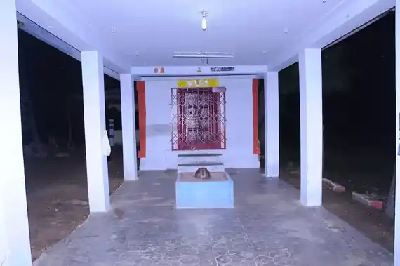 Arulmigu Varadharaja Perumaltemple, Kanakampalayam - 642126 அருள்மிகு வரதராஜப்பெருமாள் திருக்கோயில், Kanakampalayam - 642126, Tiruppur - Ancient Temple Architecture and History Image 5