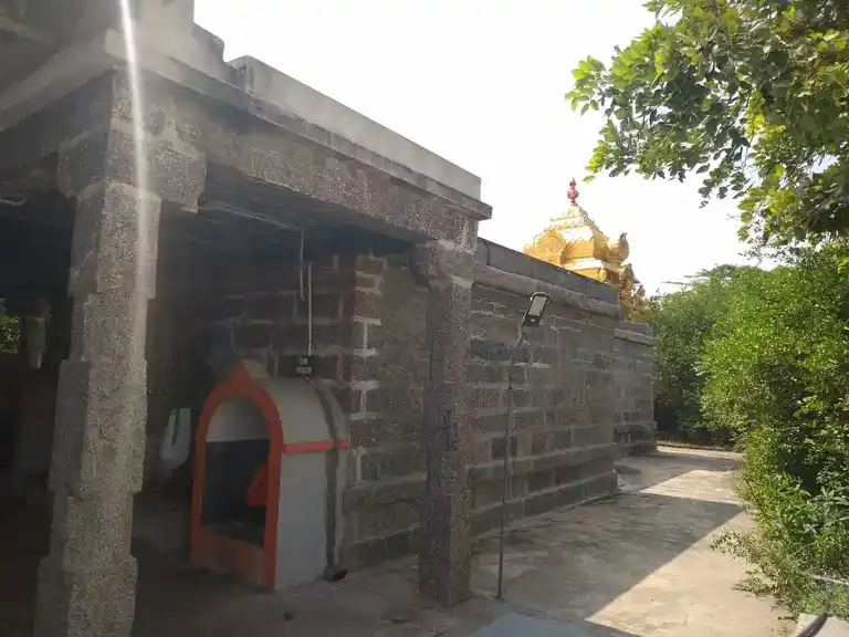 Arulmigu Varadharaja Peumal Temple, Vellaiyur - 606107 அருள்மிகு வரதராஜப்பெருமாள் திருக்கோயில், Vellaiyur - 606107, Kallakurichi - Ancient Temple Architecture and History Image 5