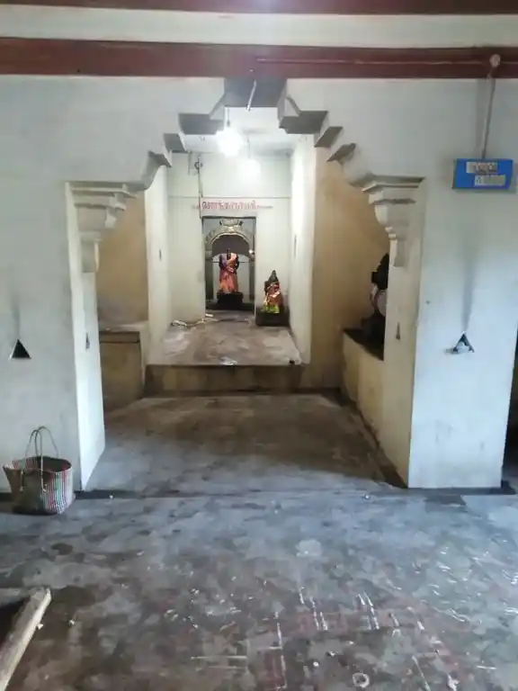 Arulmigu Varadharajaperumal And Chokkanathaswamy Temple, Thirumangaicherry - 609807 அருள்மிகு வரதராஜப்பெருமாள் மற்றும் சொக்கநாத சுவாமி திருக்கோயில், Thirumangaicherry - 609807, Thanjavur - Ancient Temple Architecture and History Image 7