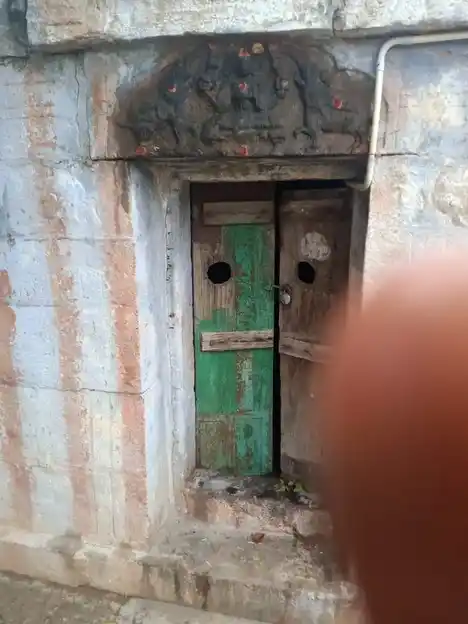 Arulmigu Varadharajaperumal Temple, Andapuram - 637020 அருள்மிகு வரதராஜப் பெருமாள் திருக்கோயில், Andapuram - 637020, Namakkal - Ancient Temple Architecture and History Image 4