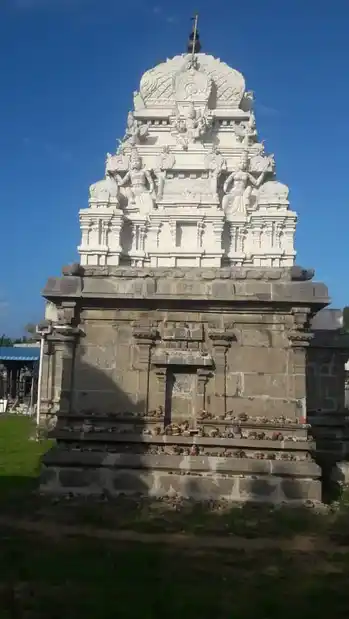 Arulmigu Varadharajaperumal Temple, Arasarkoil - 603303 அருள்மிகு வரதராஜப்பெருமாள் திருக்கோயில், அரசர்கோயில் - 603303, Chengalpattu - Ancient Temple Architecture and History Image 4