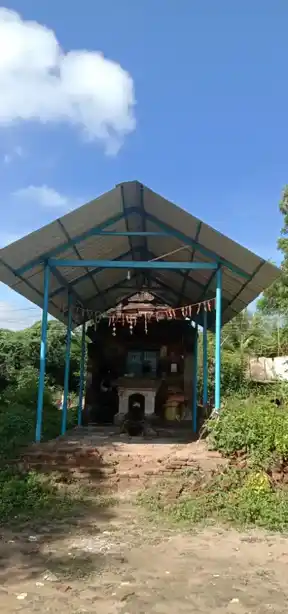 Arulmigu Varadharajaperumal Temple, Arivaloor - 609401 அருள்மிகு வரதராஜபெருமாள் திருக்கோயில், Arivaloor - 609401, Mayiladuthurai - Ancient Temple Architecture and History Image 2