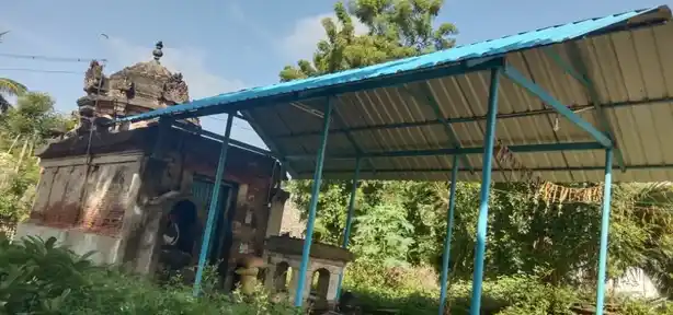 Arulmigu Varadharajaperumal Temple, Arivaloor - 609401 அருள்மிகு வரதராஜபெருமாள் திருக்கோயில், Arivaloor - 609401, Mayiladuthurai - Ancient Temple Architecture and History Image 4