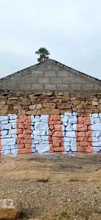 Arulmigu Varadharajaperumal Temple, Edaikalpady - 638106 அருள்மிகு வரதராசப்பெருமாள் திருக்கோயில், எடைகள்படிய - 638106, Tiruppur - Ancient Temple Architecture and History Image 3