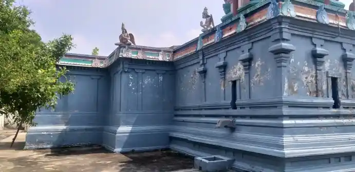 Arulmigu Varadharajaperumal Temple, Kadavasal - 609104 Arulmigu Varadharajaperumal Temple, Sirkali - 609104, Mayiladuthurai - Ancient Temple Architecture and History Image 9