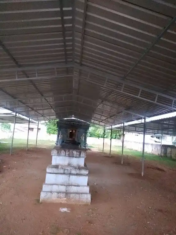 Arulmigu Varadharajaperumal Temple, Kaduvanoor - 605801 அருள்மிகு வரதராஜப்பெருமாள் திருக்கோயில், கடுவனூர் - 605801, Kallakurichi - Ancient Temple Architecture and History Image 2