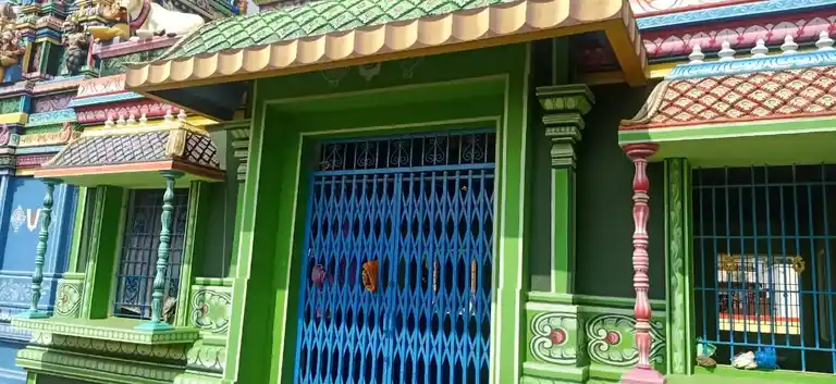 Arulmigu Varadharajaperumal Temple, Kanjanayakkanpatty - 636305 அருள்மிகு வரதராஜப்பெருமாள் திருக்கோயில், Kanjanayakkanpatty - 636305, Salem - Ancient Temple Architecture and History Image 2