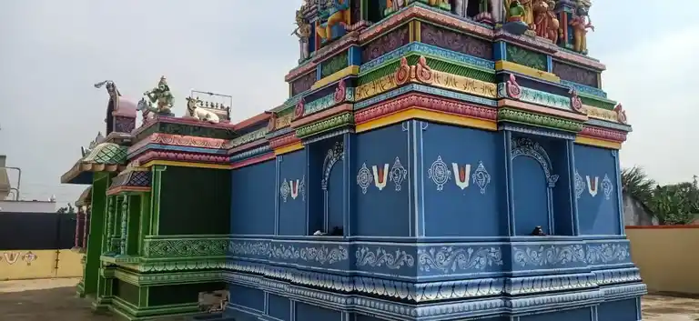 Arulmigu Varadharajaperumal Temple, Kanjanayakkanpatty - 636305 அருள்மிகு வரதராஜப்பெருமாள் திருக்கோயில், Kanjanayakkanpatty - 636305, Salem - Ancient Temple Architecture and History Image 4