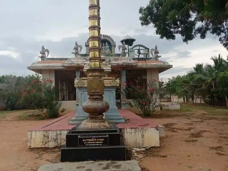 Arulmigu Varadharajaperumal Temple, Karuvakurichi - 614018 அருள்மிகு வரதராஜபெருமாள் திருக்கோயில், Karuvakurichi - 614018, Thiruvarur - Ancient Temple Architecture and History Image 3