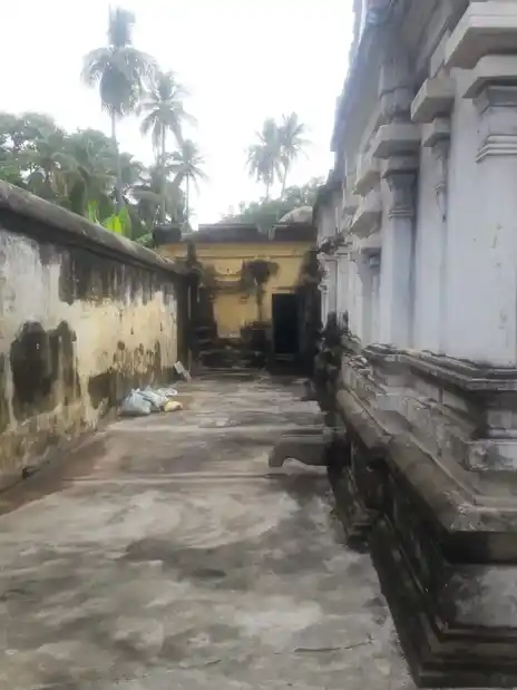 Arulmigu Varadharajaperumal Temple, Keezhakattur - 609807 வரதராஜப்பெருமாள் திருக்கோயில், Keezhakattur - 609807, Thanjavur - Ancient Temple Architecture and History Image 5