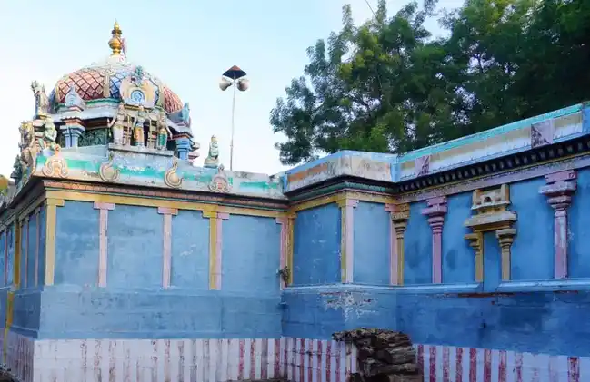 Arulmigu Varadharajaperumal Temple, Konerirajapuram - 613101 வரதராஜப்பெருமாள் திருக்கோயில், Konerirajapuram - 613101, Mayiladuthurai - Ancient Temple Architecture and History Image 2