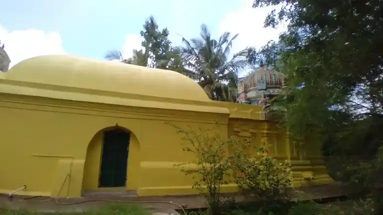 Arulmigu Varadharajaperumal Temple, Kovanur - 612605 Arulmigu Varadharajaperumal Temple, Kovanur - 612605, Thanjavur - Ancient Temple Architecture and History Image 13