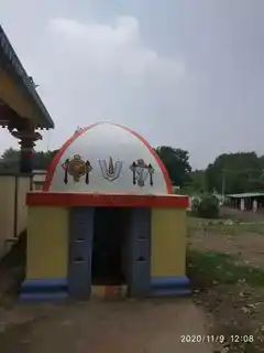 Arulmigu Varadharajaperumal Temple, Kurumpapalayam - 642002 அருள்மிகு வரதராஜப் பெருமாள் திருக்கோயில், Kurumpapalayam - 642002, Coimbatore - Ancient Temple Architecture and History Image 5